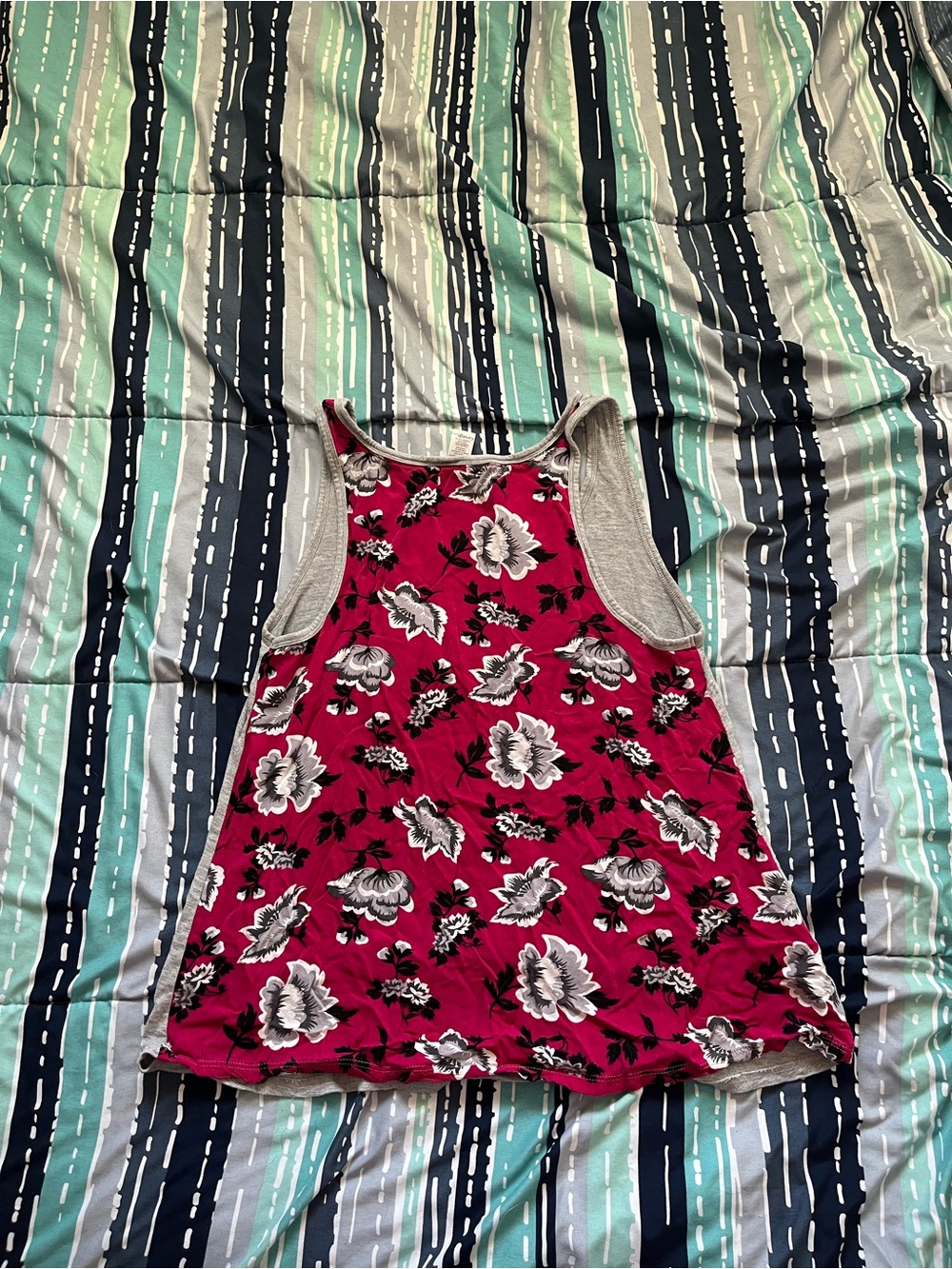 Tank top - Picture 2 of 2